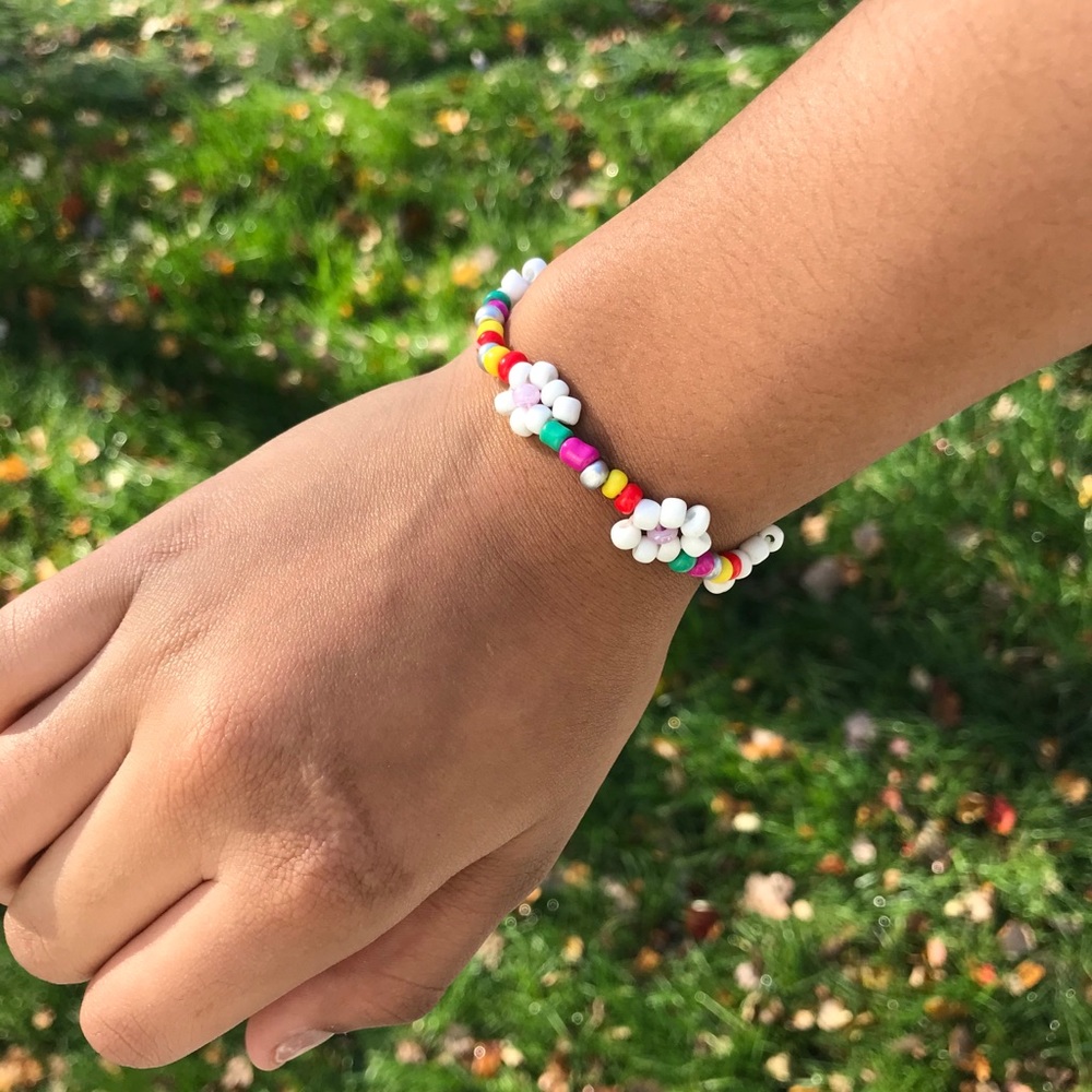 Flower bracelet